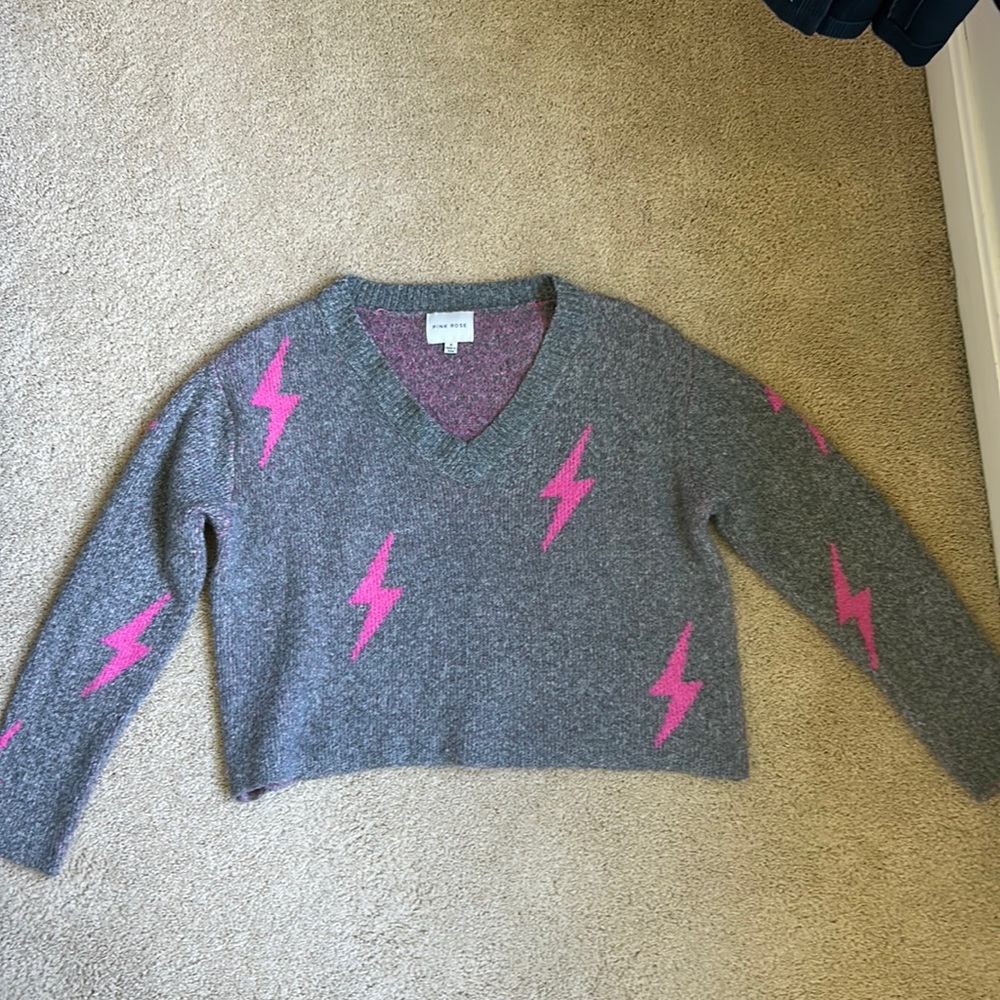 Pink Rose cropped sweater